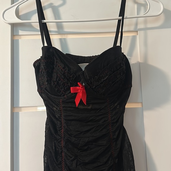 Victoria’s Secret black lingerie slip 34C - Picture 2 of 4